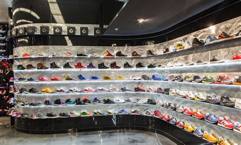 sneaker shops brisbane